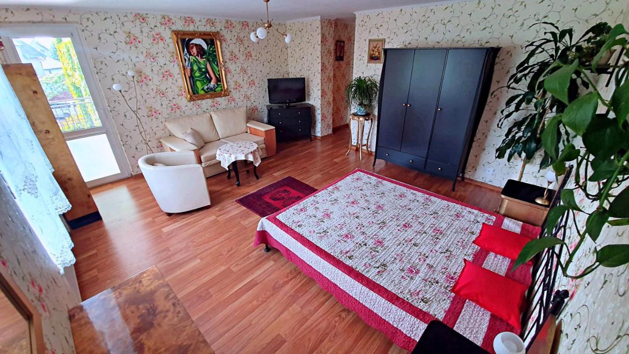 Pensjonat Nostalgia Kołobrzeg Εξωτερικό φωτογραφία